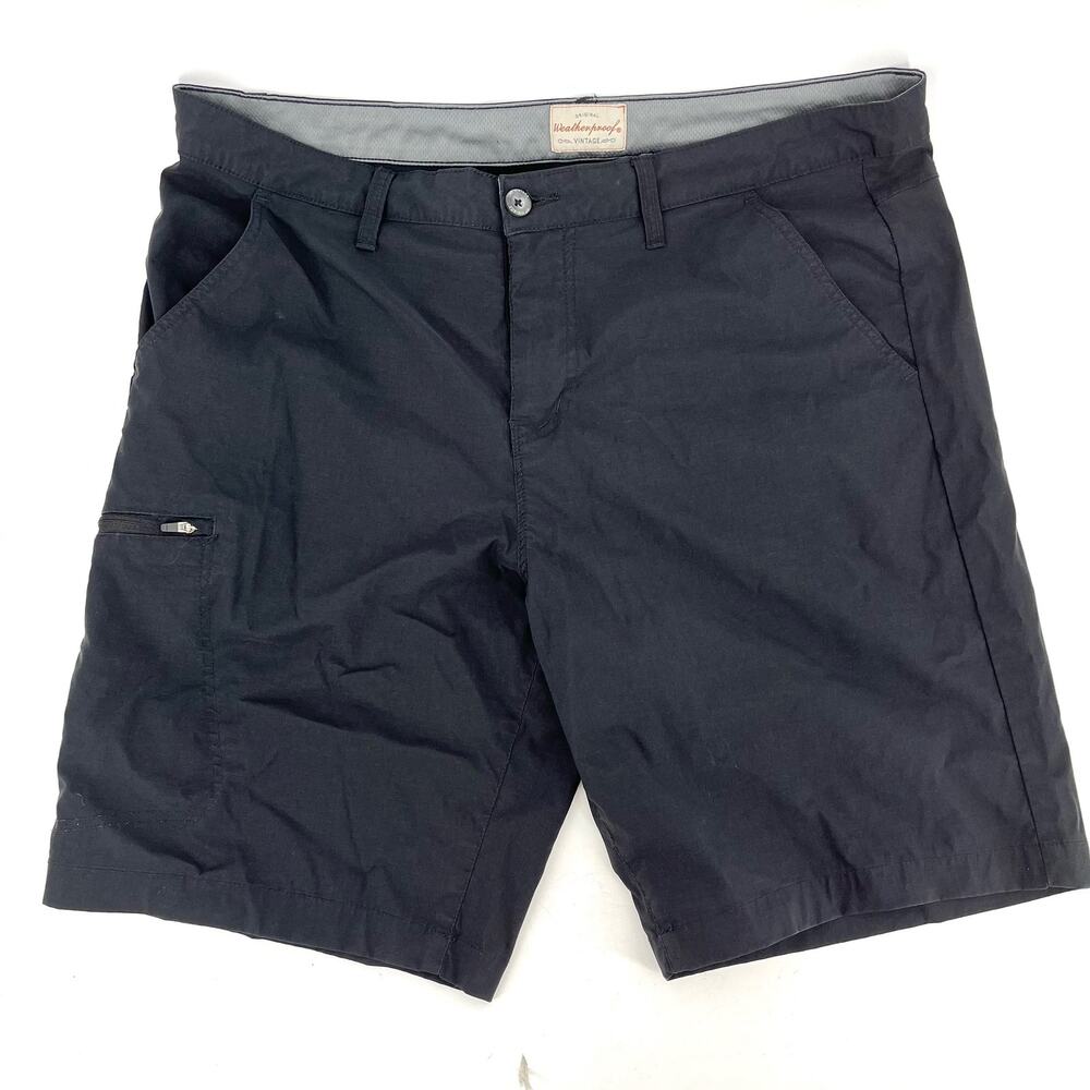 Weatherproof Vintage black nylon spandex mens shorts (38)